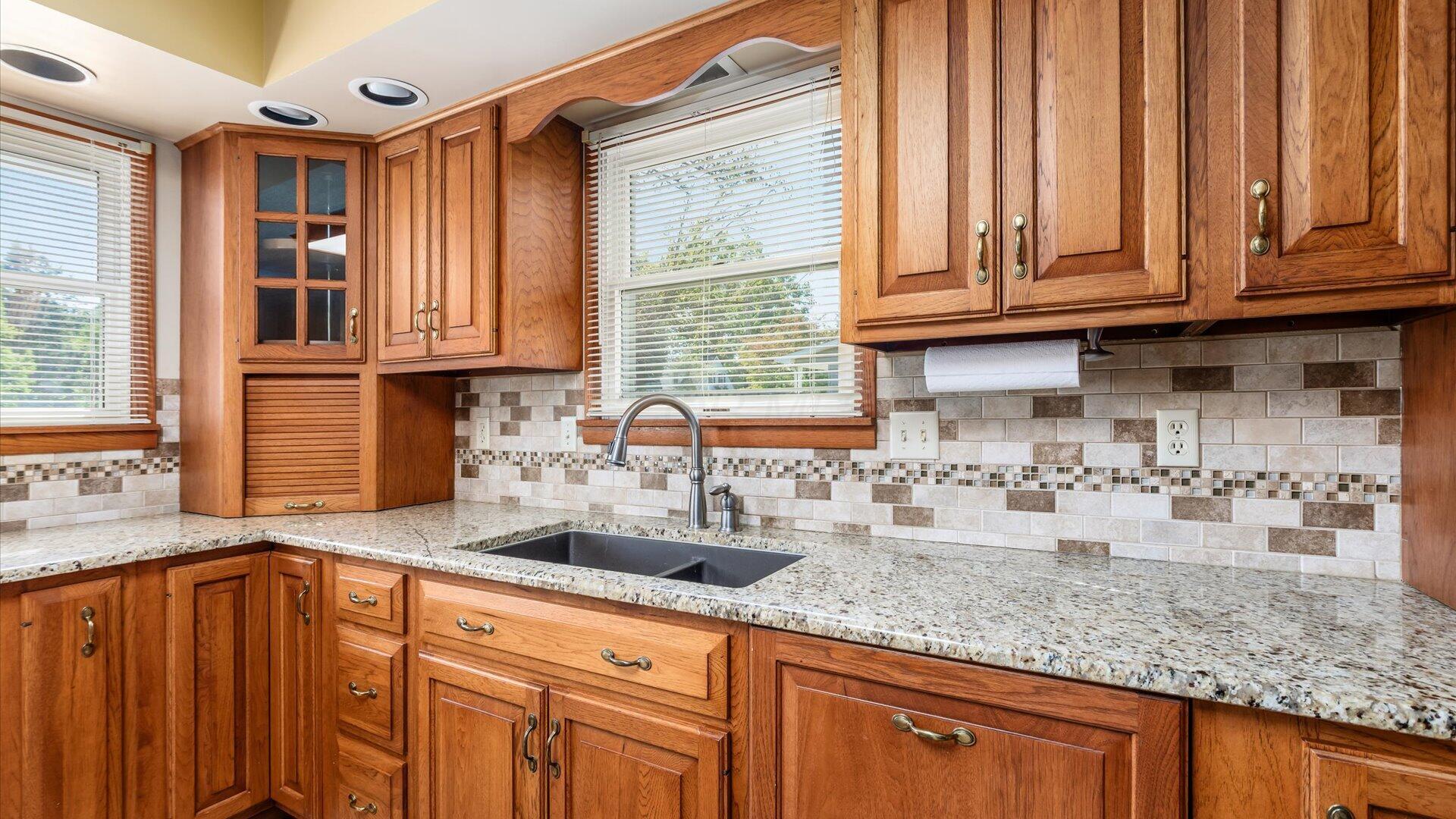 53 Paden Road New Concord, OH 43762 - Photo 11 of 50 11-zj 53 Paden Rd025