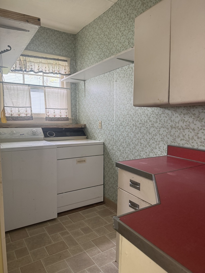 601 East Harrison Street Saybrook, IL 61770 - Photo 12 of 19