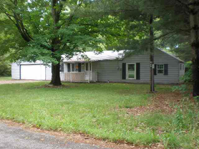 55201 Orange Road South Bend, IN 46628 - Photo 1 of 15 Gallery Image 1