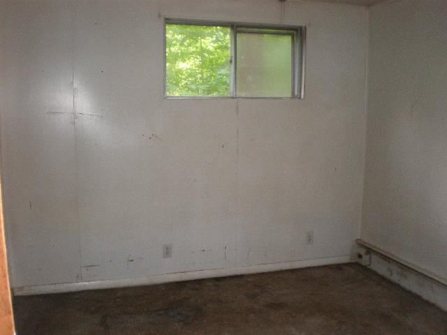 55201 Orange Road South Bend, IN 46628 - Photo 8 of 15 Gallery Image 8