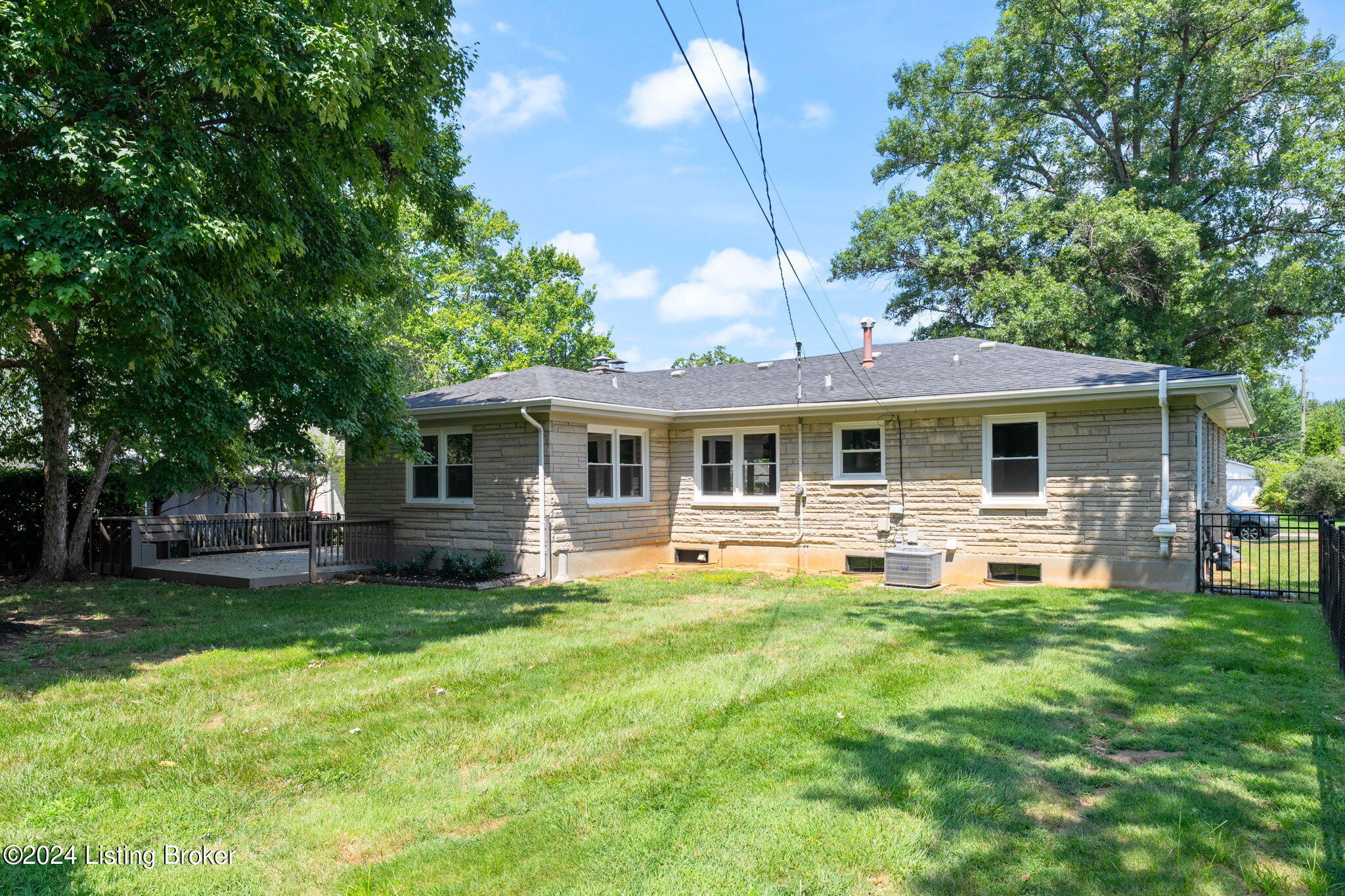 3522 Graham Road Louisville, KY 40207 - Photo 39 of 40 3522 Graham Rd-6 (2)