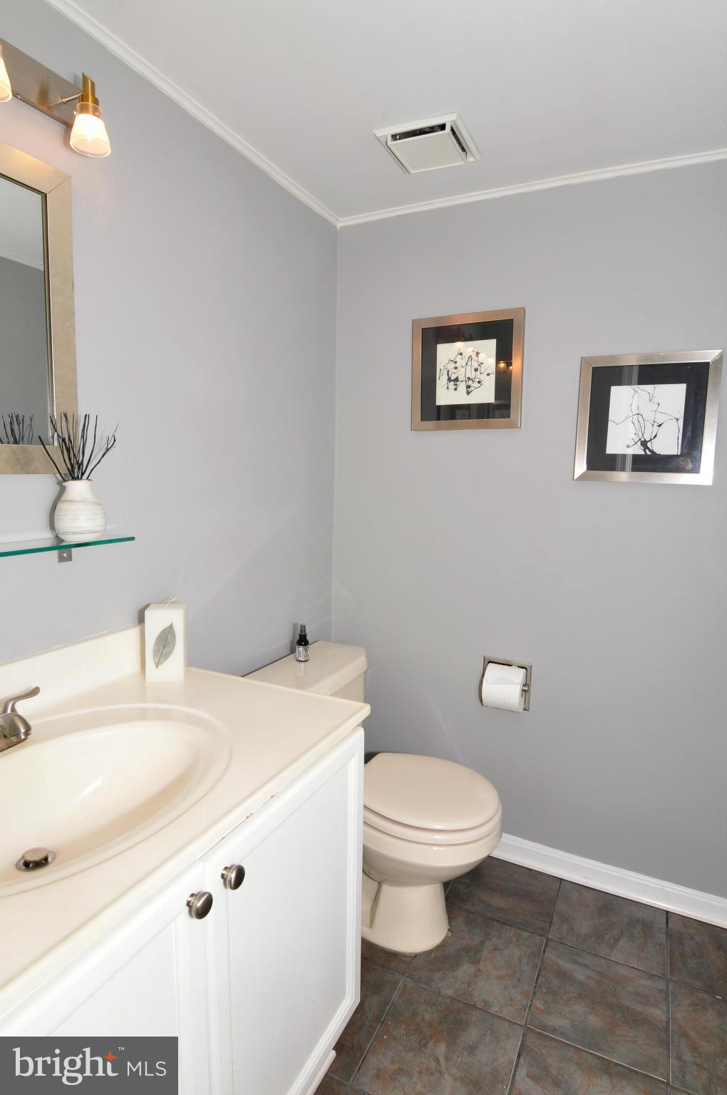 7291 Olde Lantern Way Springfield, VA 22152 - Photo 21 of 27 Interior (General)