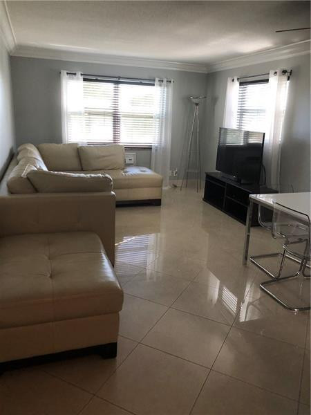 1150 Sample Road, Unit 211 Pompano Beach, FL 33064 - Photo 8 of 12 Photo 8