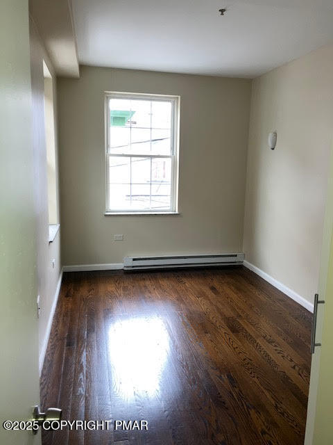 632 Main Street, Unit 2R Stroudsburg, PA 18360 - Photo 9 of 10 632 main st BR2