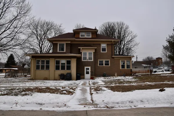 $169,000 | 622 7th Street, Sibley, IA 51249