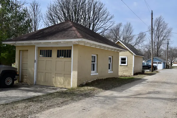 $169,000 | 622 7th Street, Sibley, IA 51249