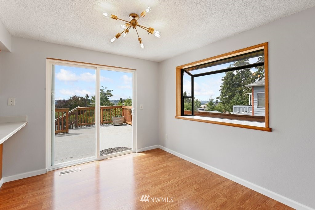 1015 Jones Avenue South Renton, WA 98057 - Photo 12 of 40 a view of an empty room with a window