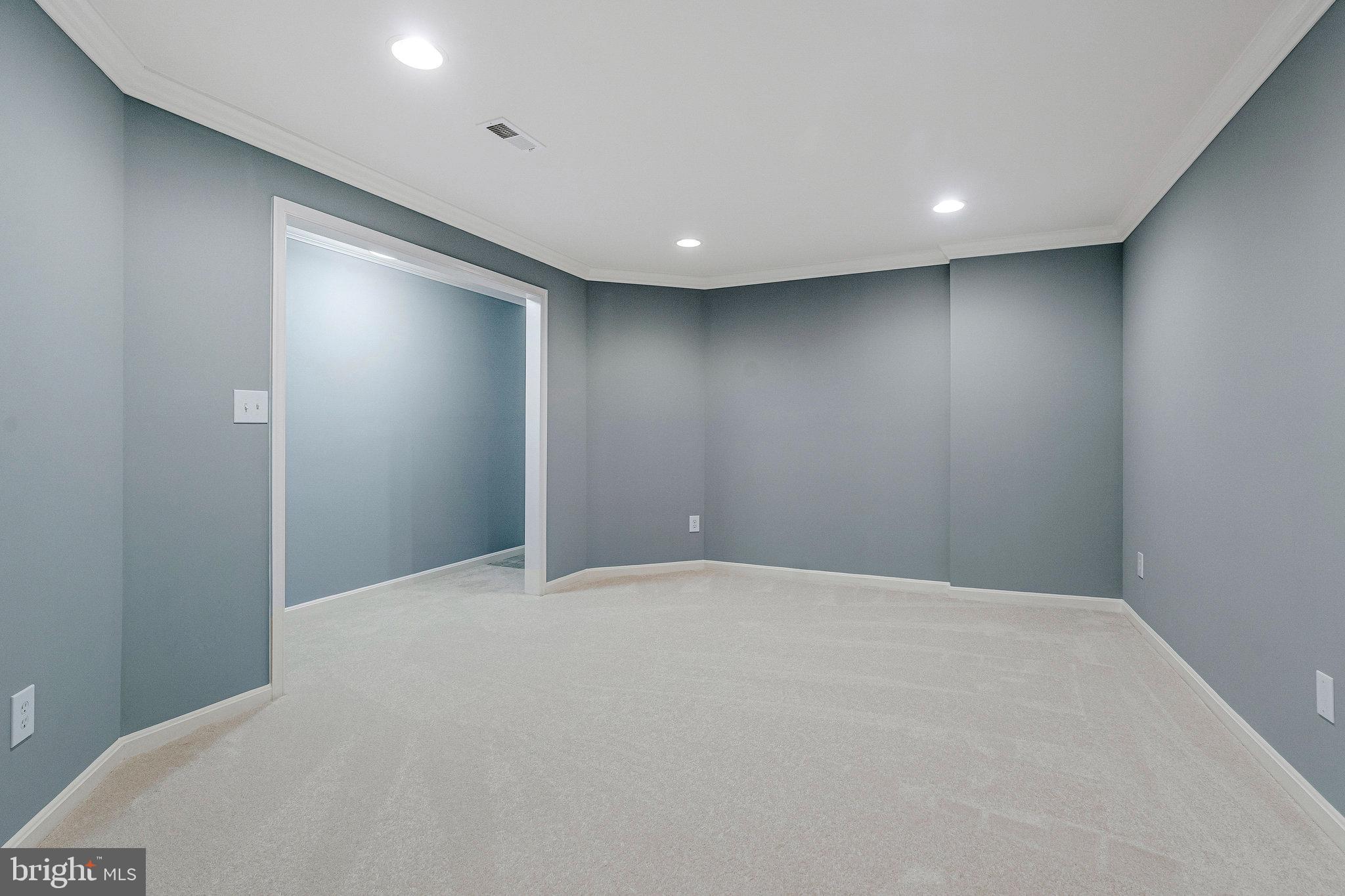 13546 Ryton Ridge Lane Gainesville, VA 20155 - Photo 30 of 47 Games Room /Office