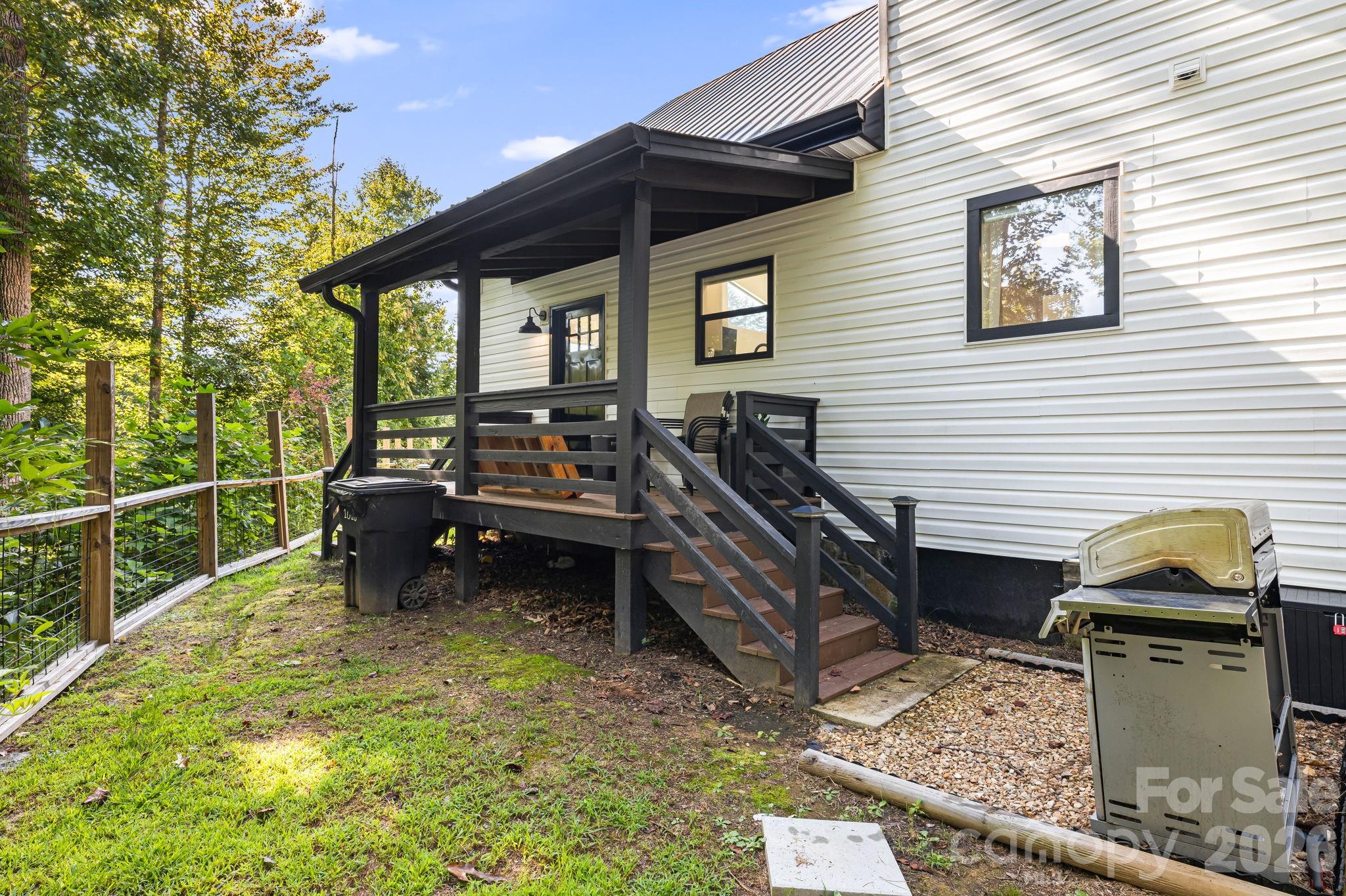 1016 Fontana Road Bryson City, NC 28713 - Photo 28 of 31 Gallery Image 28