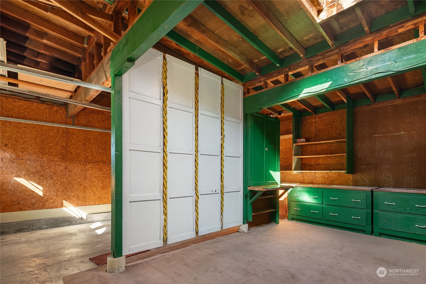 12414 Southwest Bachelor Road Vashon, WA 98070 - Photo 15 of 24 Gallery Image 15