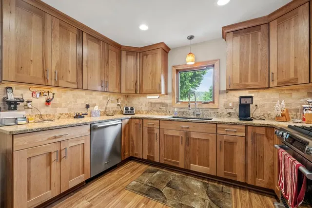 $1,599,000 | 2511 Carver Avenue, Maplewood, MN 55119