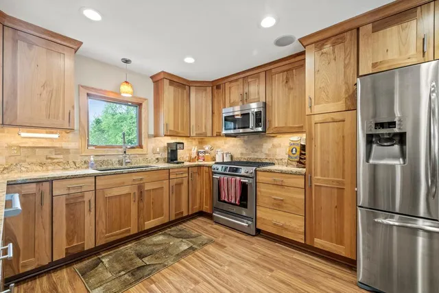 $1,599,000 | 2511 Carver Avenue, Maplewood, MN 55119