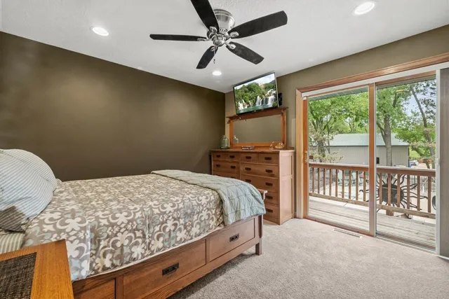 $1,599,000 | 2511 Carver Avenue, Maplewood, MN 55119