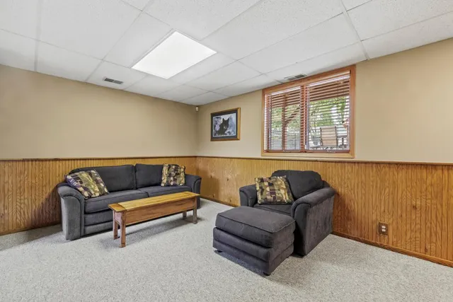 $1,599,000 | 2511 Carver Avenue, Maplewood, MN 55119