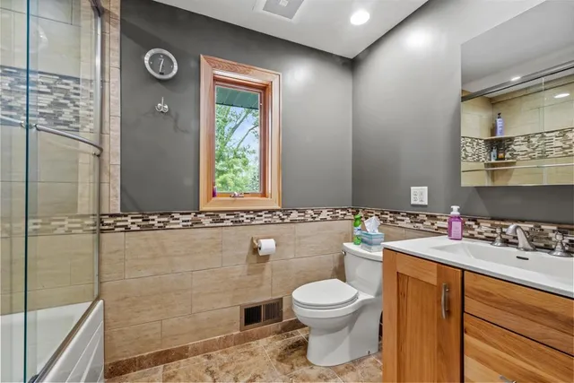 $1,599,000 | 2511 Carver Avenue, Maplewood, MN 55119