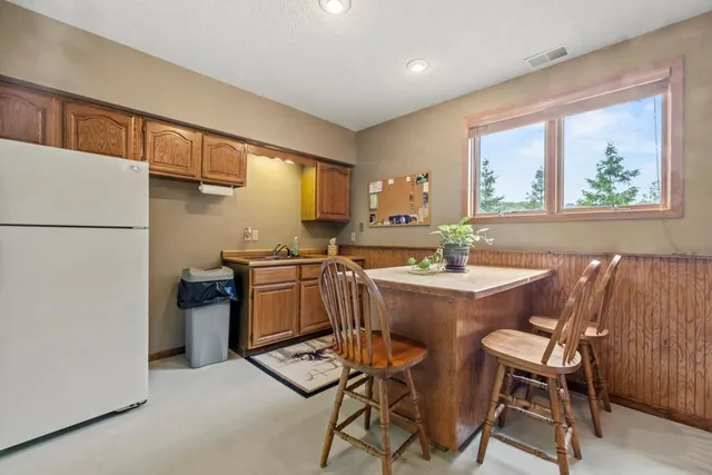 $1,599,000 | 2511 Carver Avenue, Maplewood, MN 55119