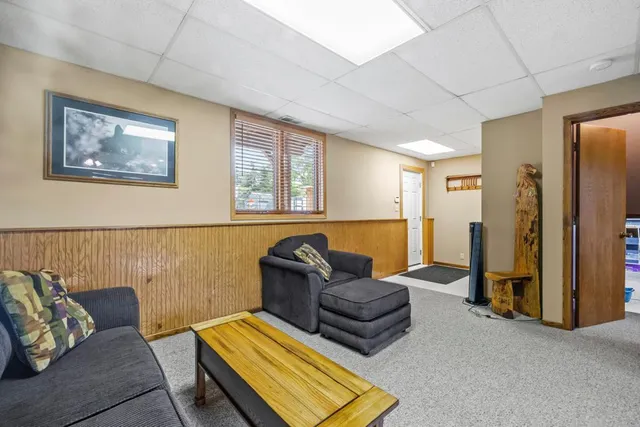 $1,599,000 | 2511 Carver Avenue, Maplewood, MN 55119