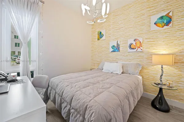 $575,000 | 10305 Northwest 63rd Terrace, Unit 105, Doral, FL 33178
