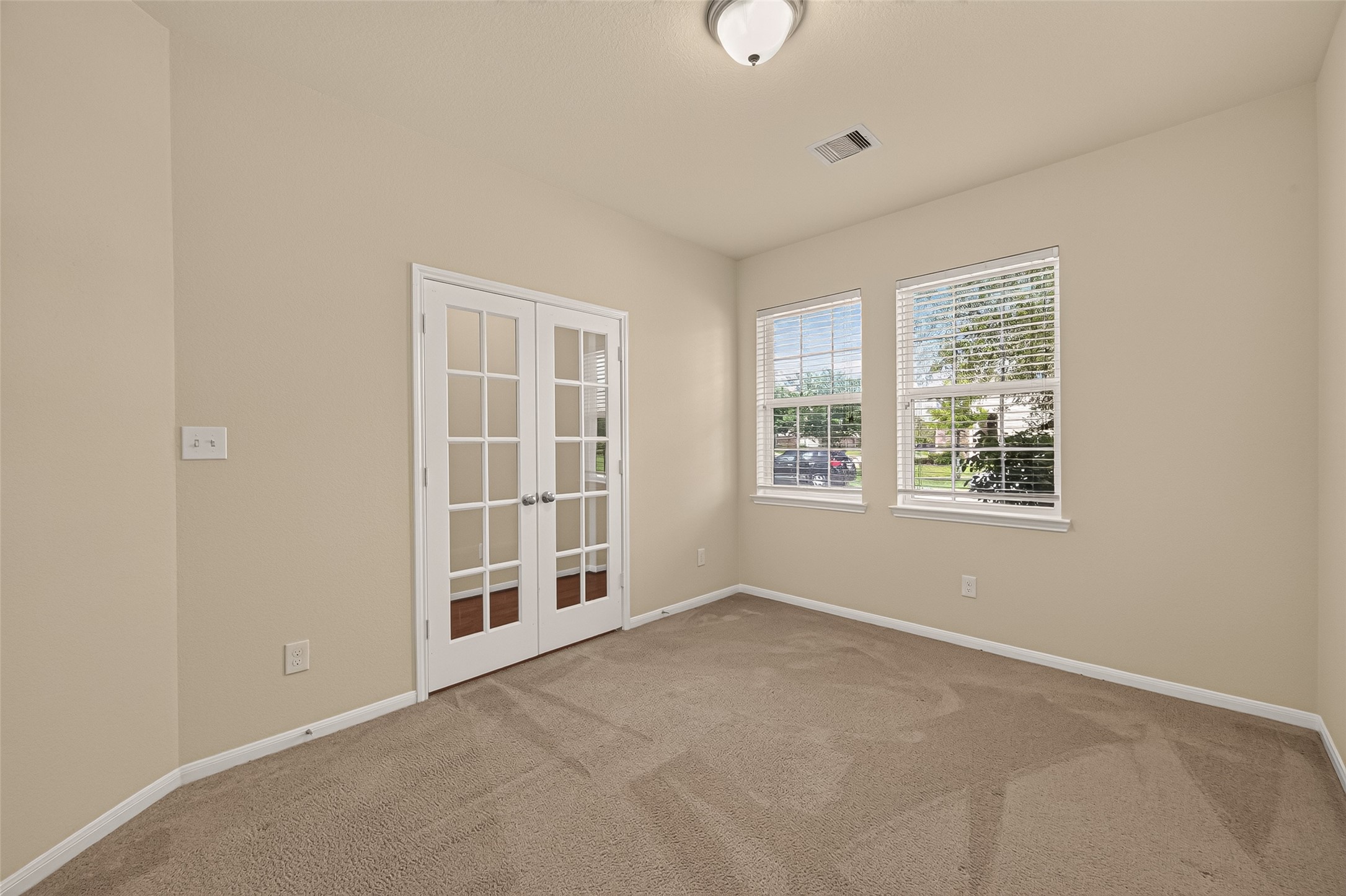 7110 Granite Terrace Lane Houston, TX 77083 - Photo 5 of 33
