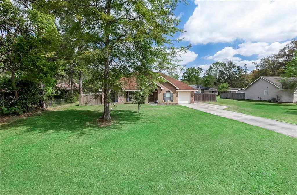 27129 Tag A Long Road Lacombe, LA 70445 - Photo 2 of 21 Gallery Image 2