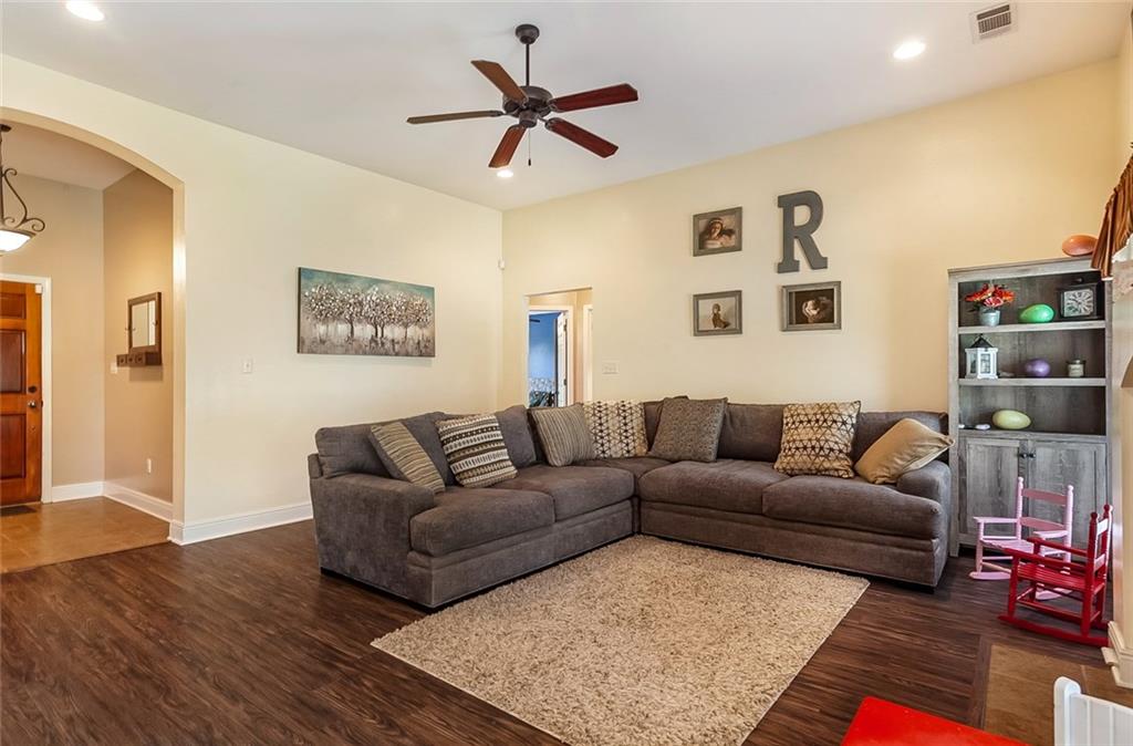 27129 Tag A Long Road Lacombe, LA 70445 - Photo 4 of 21 Gallery Image 4
