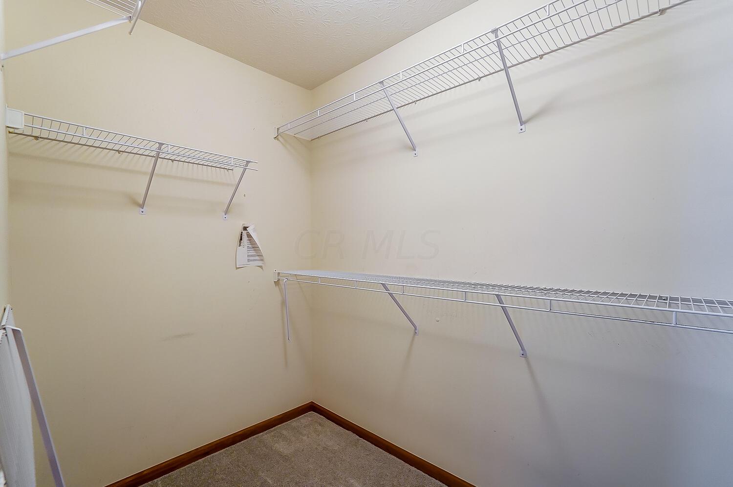 667 Ridenour Road Columbus, OH 43230 - Photo 35 of 66