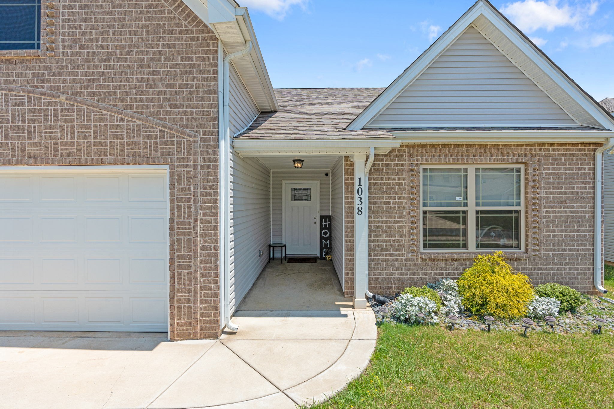 1038 Berra Drive Springfield, TN 37172 - Photo 3 of 27 Gallery Image 3
