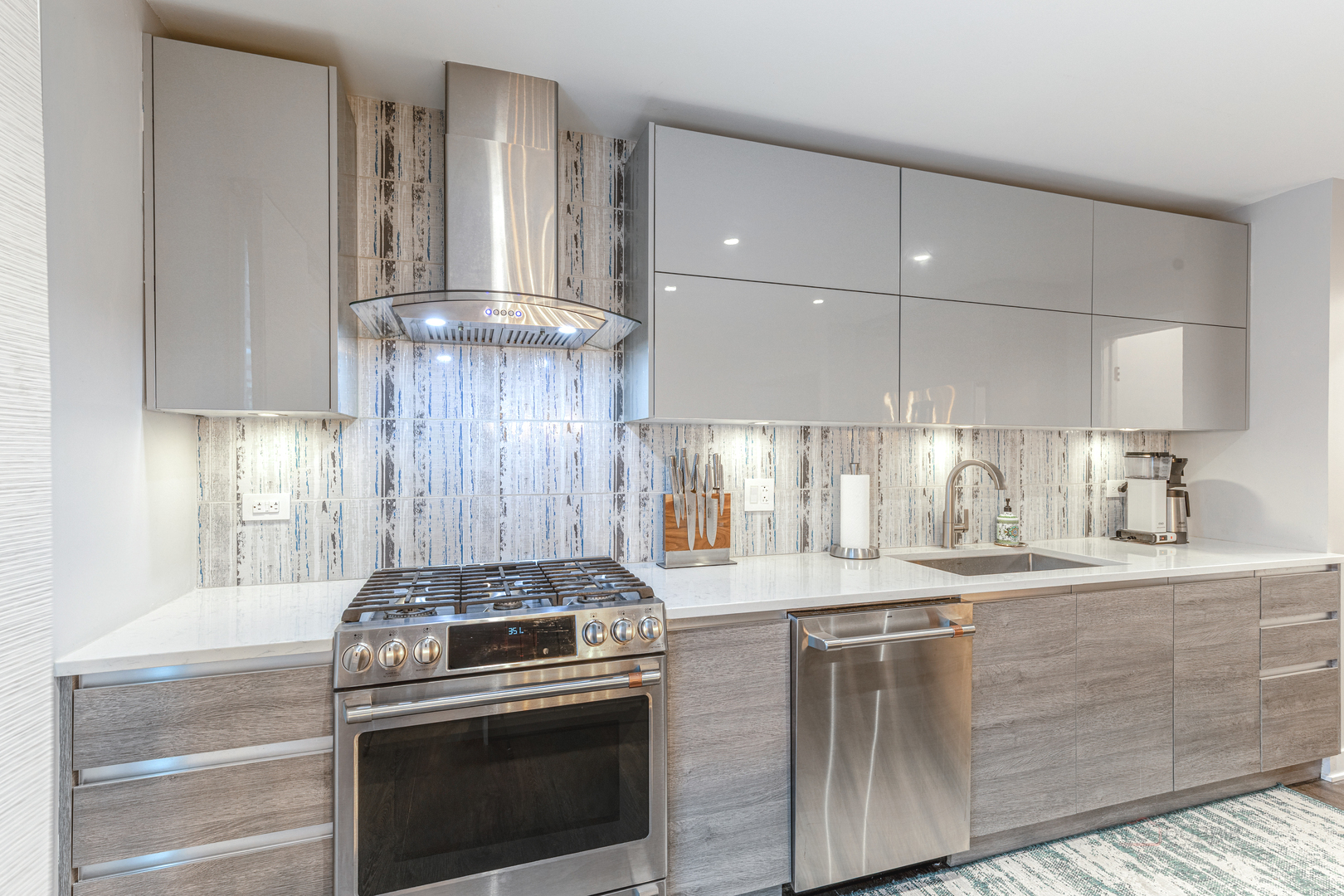 1866 Old Willow Road Northfield, IL 60093 - Photo 4 of 31