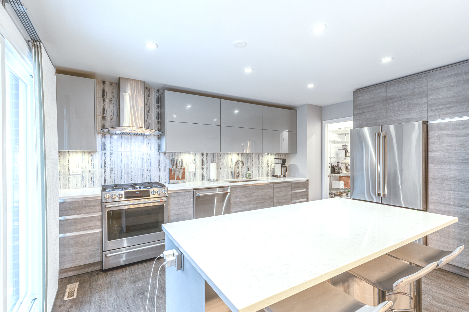 1866 Old Willow Road Northfield, IL 60093 - Photo 6 of 31