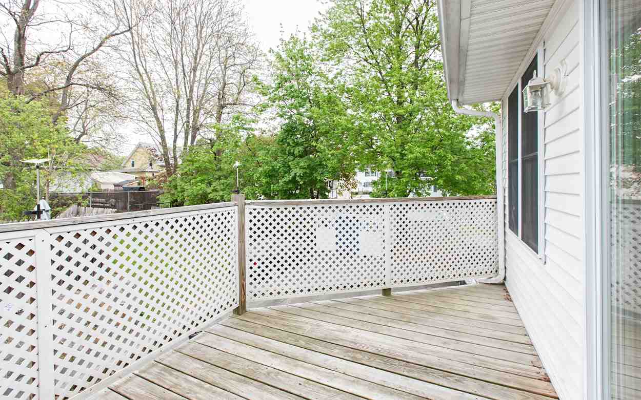 65 Ramsay Street Manchester, NH 03103 - Photo 4 of 24