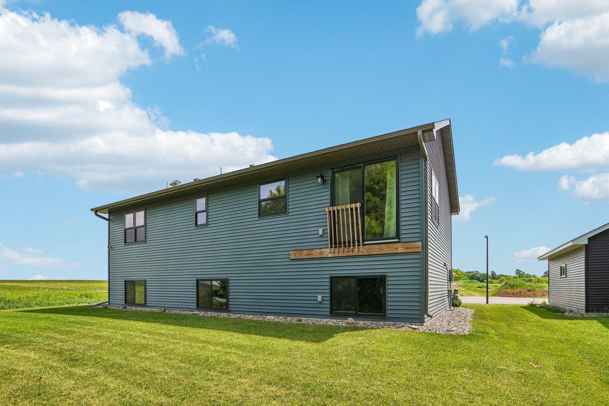541 Prairie Road New Richmond, WI 54017 - Photo 25 of 27
