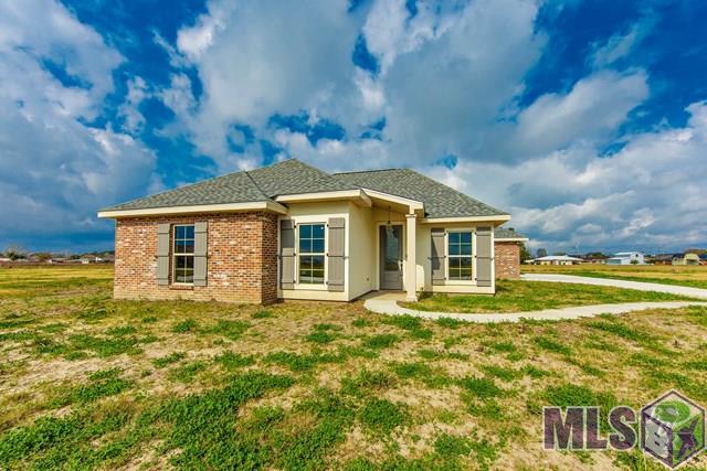 182 Rue Claudet Lockport, LA 70374 - Photo 1 of 13 Gallery Image 1