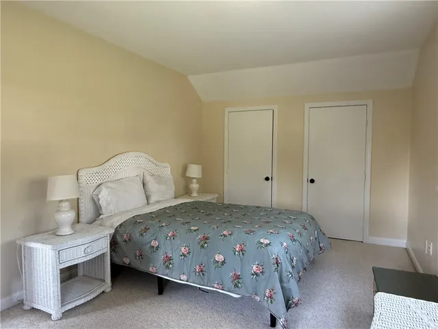 $2,800 | 157 Briarwood Avenue, Middletown, RI 02842