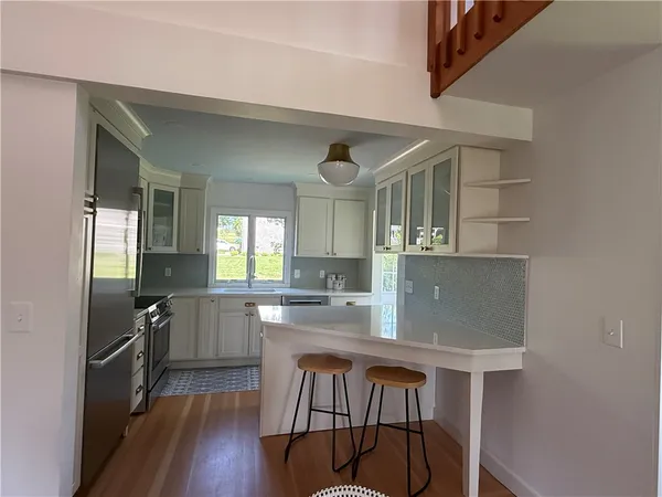 $2,800 | 157 Briarwood Avenue, Middletown, RI 02842