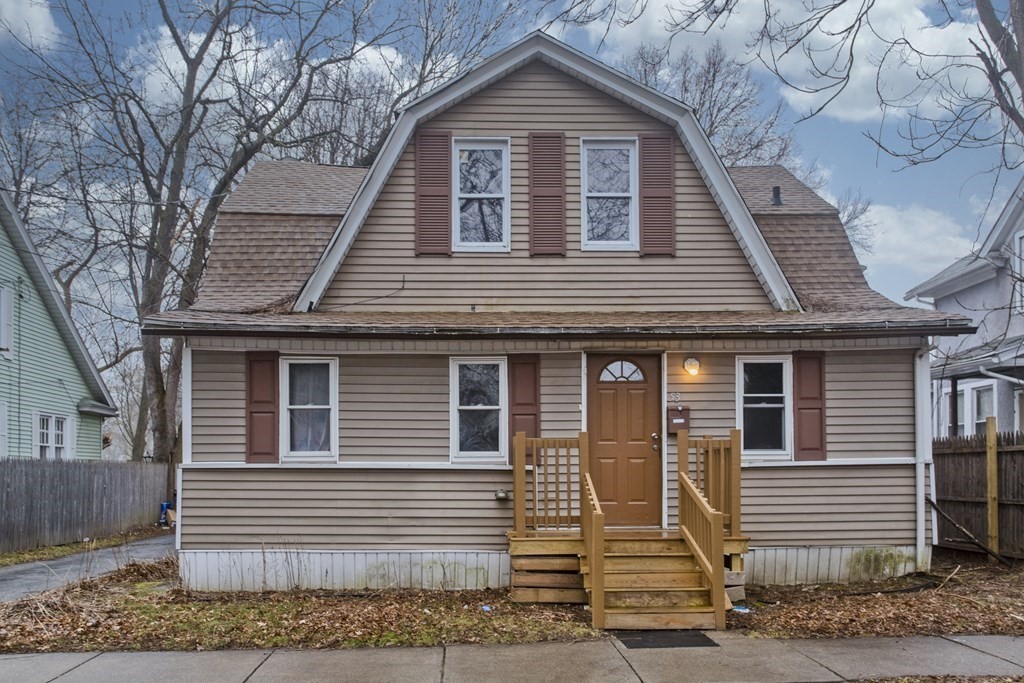 53 Whiting Street Springfield, MA 01107 - Photo 1 of 42