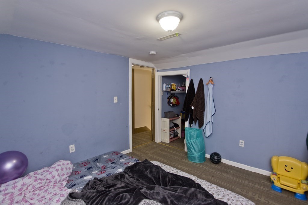 53 Whiting Street Springfield, MA 01107 - Photo 34 of 42