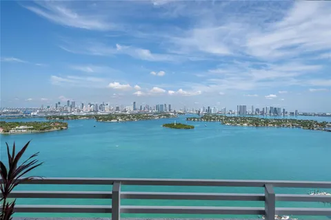$1,400,000 | 1330 West Avenue, Unit 3001, Miami Beach, FL 33139