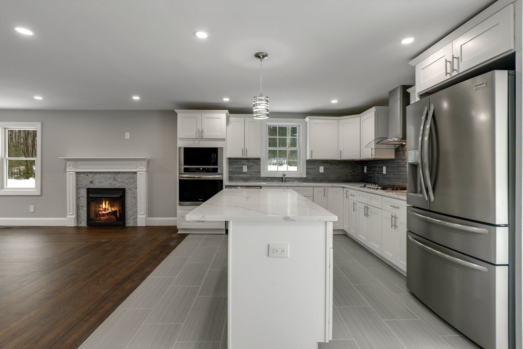 77 Martin Road Douglas, MA 01516 - Photo 5 of 42 Gallery Image 5