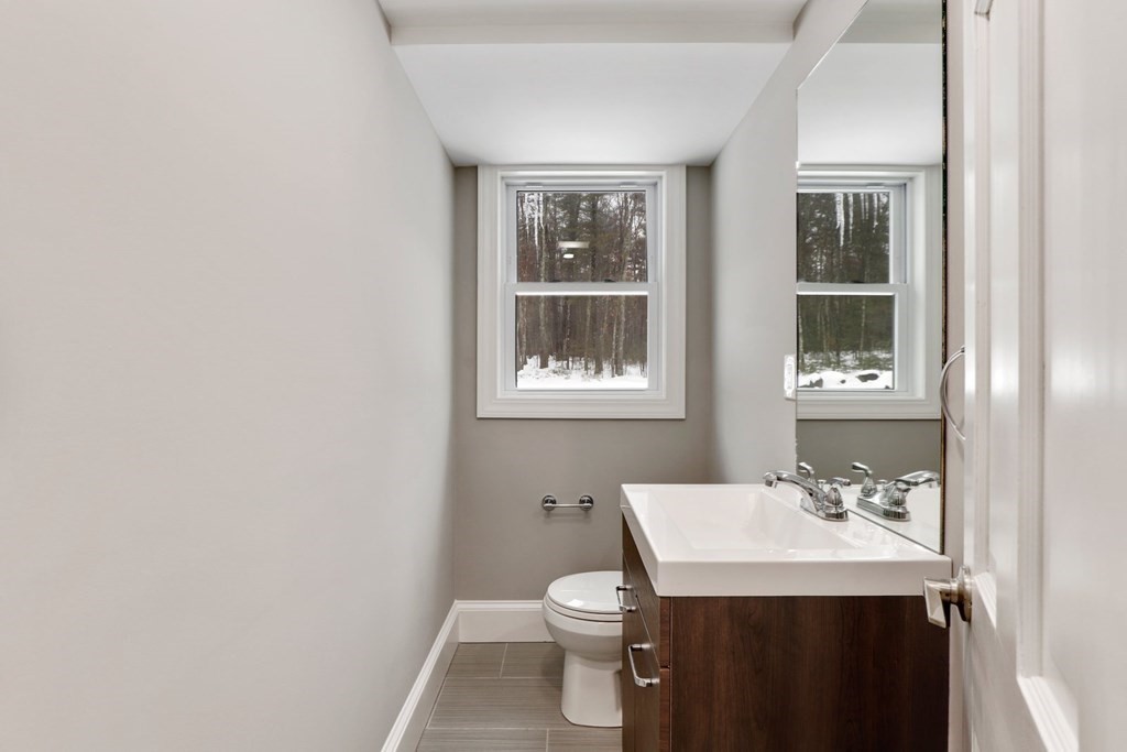 77 Martin Road Douglas, MA 01516 - Photo 9 of 42 Gallery Image 9