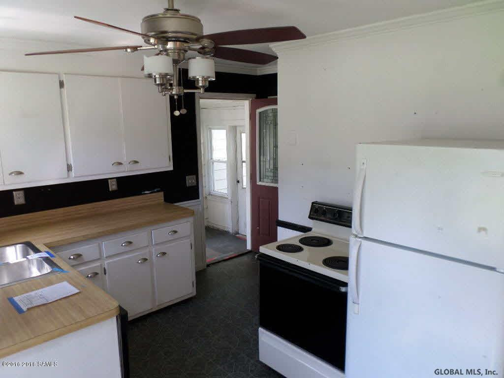 5 Bluebird Road Moreau, NY 12803 - Photo 6 of 23 Photo 6
