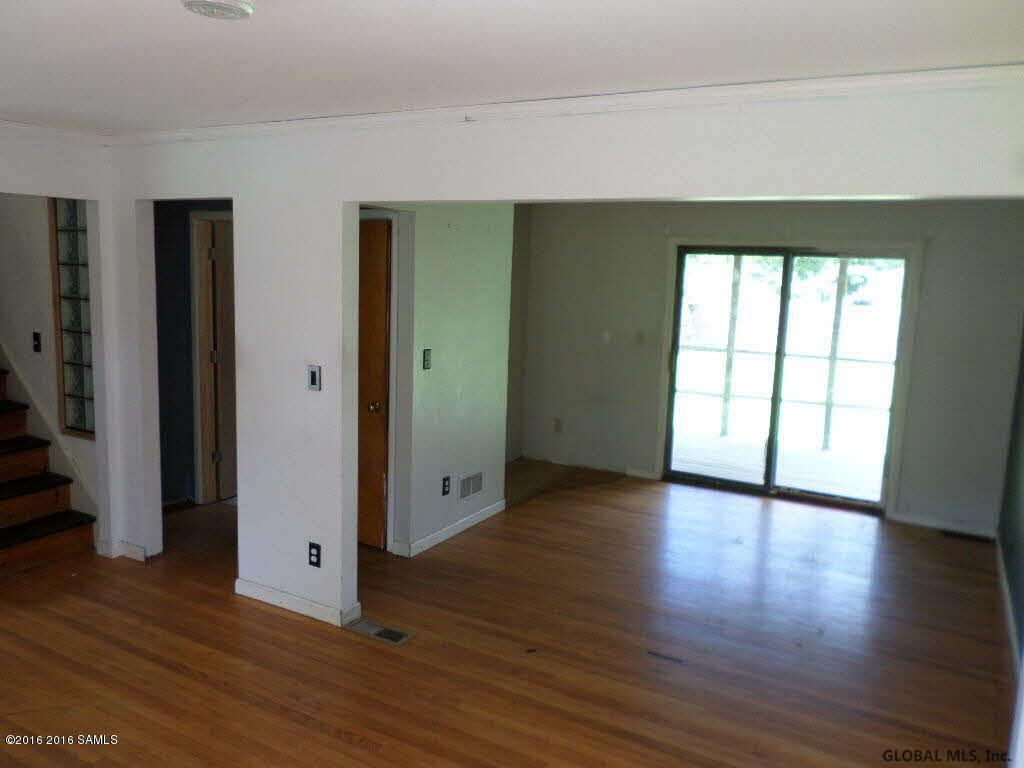 5 Bluebird Road Moreau, NY 12803 - Photo 9 of 23 Photo 9