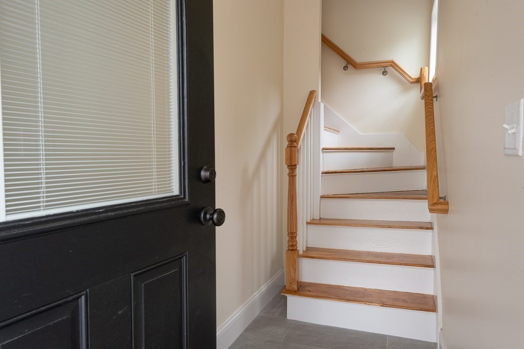 16 Egerton Road, Unit 16 Arlington, MA 02474 - Photo 4 of 42 Gallery Image 4