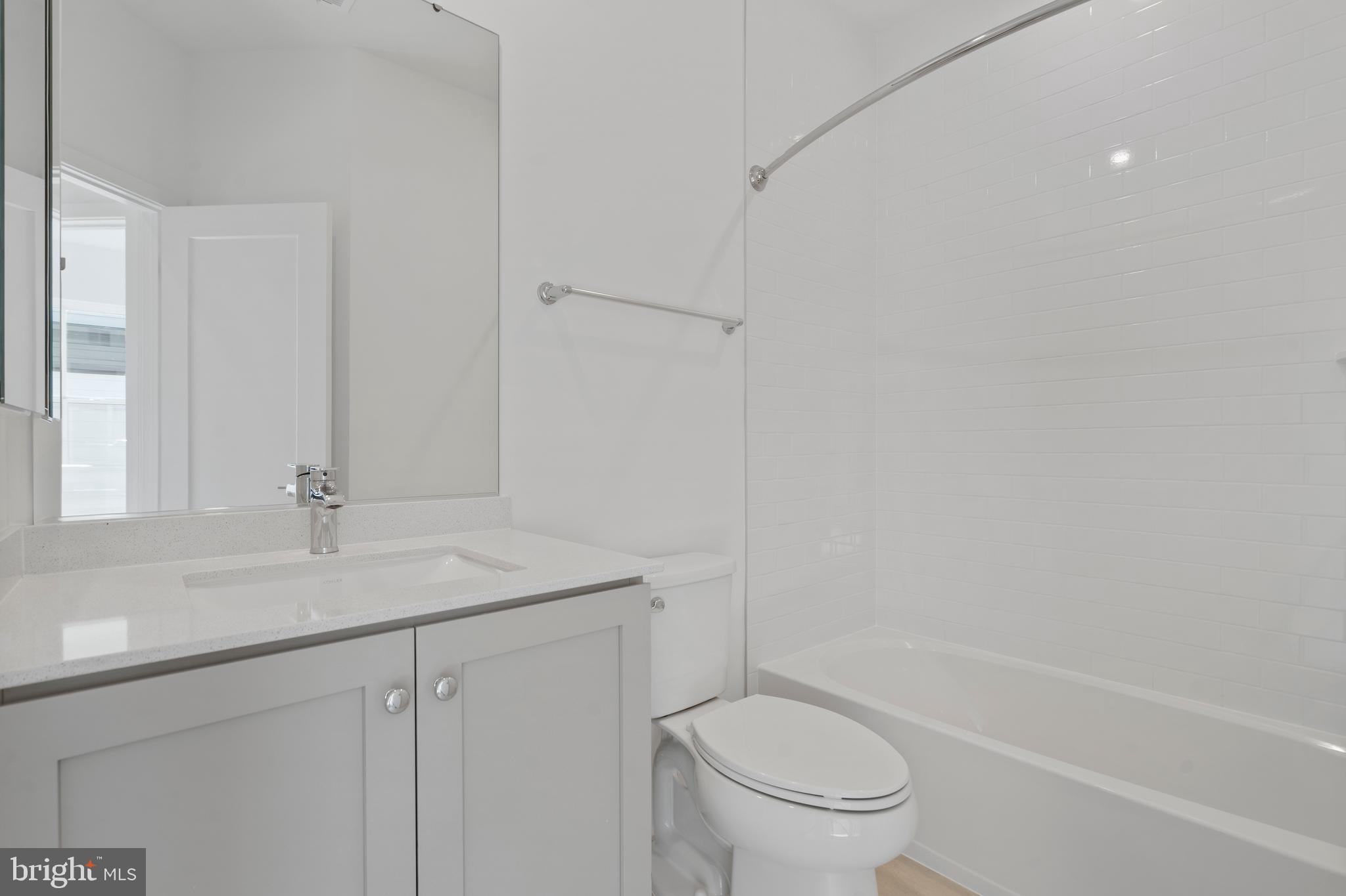2038 Tysons Ridgeline Road Falls Church, VA 22043 - Photo 34 of 42 Contemporary cabinetry