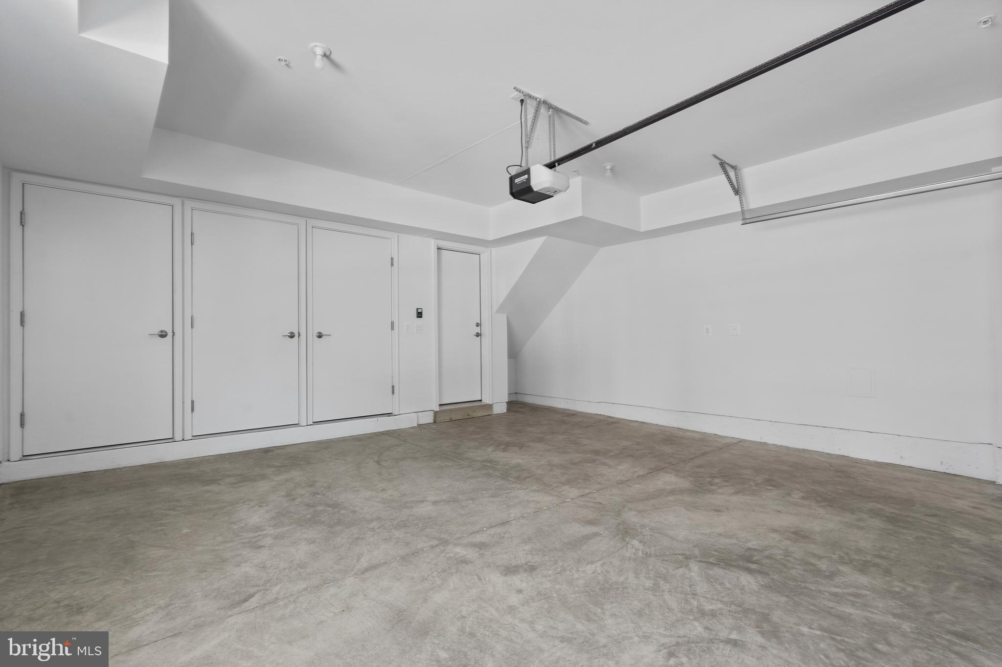 2038 Tysons Ridgeline Road Falls Church, VA 22043 - Photo 38 of 42 garage