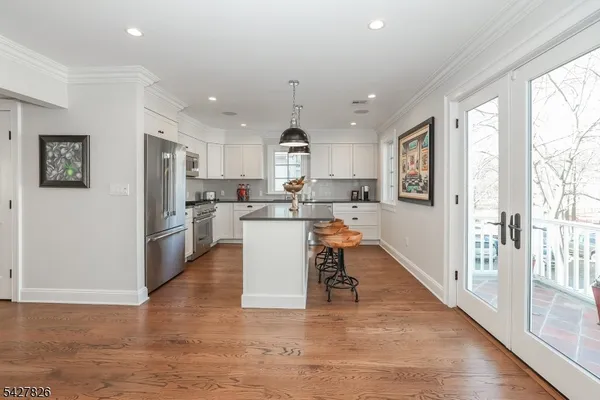 $6,300 | 113 Washington Street, Unit A, Morristown, NJ 07960