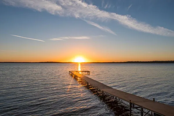 $1,695,000 | 8559 Sunset Shores Pine River, Pine River, MN 56474