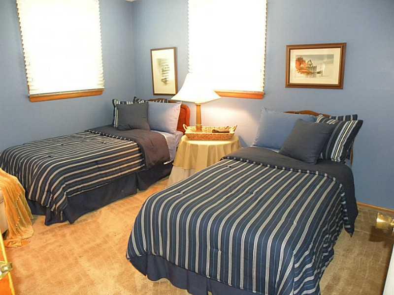 5053 Lee Turner Road Columbus, IN 47201 - Photo 15 of 22 Gallery Image 15