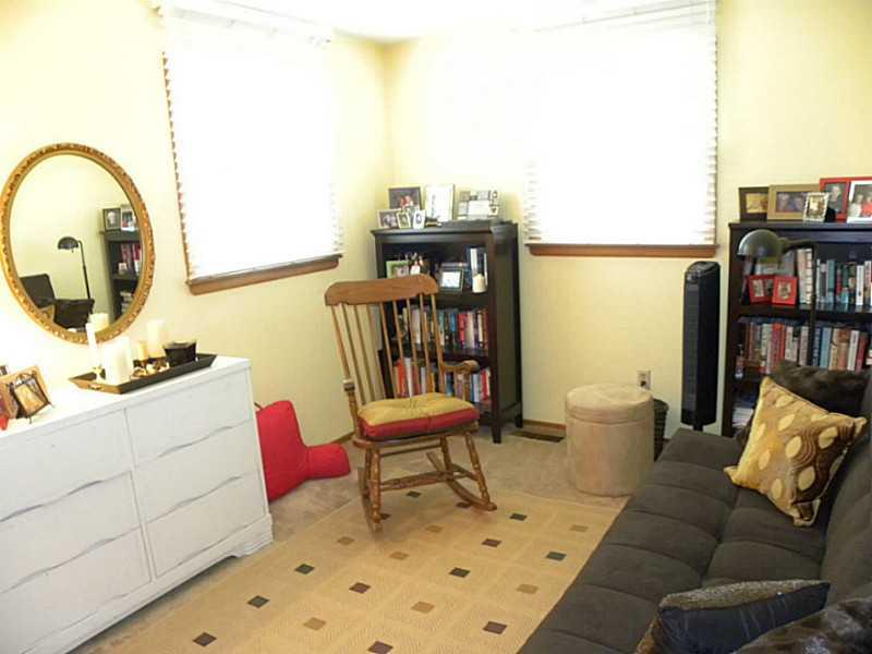 5053 Lee Turner Road Columbus, IN 47201 - Photo 18 of 22 Gallery Image 18