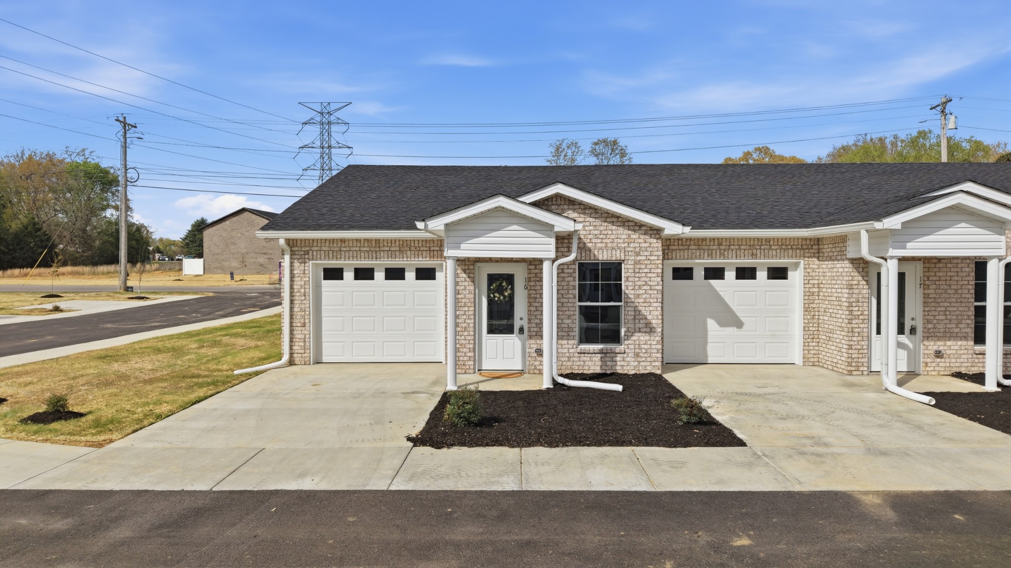 741 Kings Ln Unit C14  