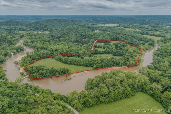 $550,000 | 4506 Tunnel Dam Road, Macks Creek, MO 65786